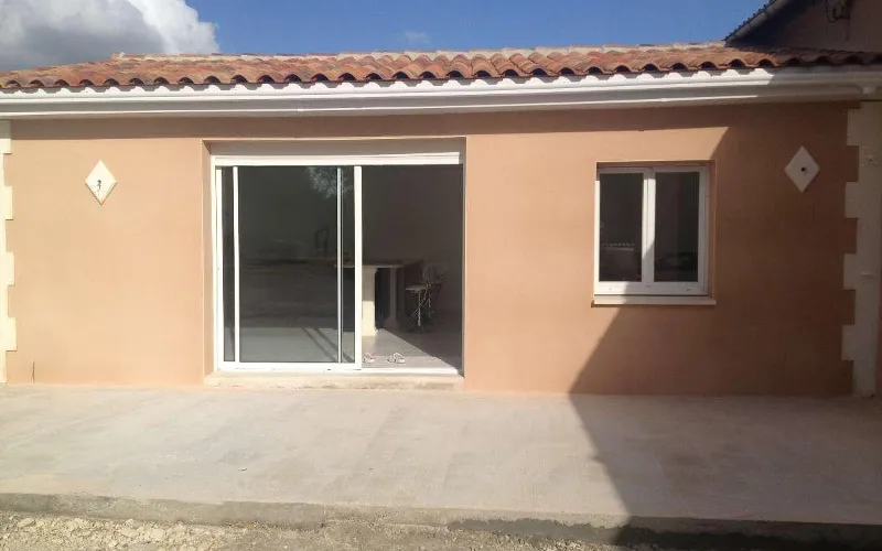 Rénovation extérieure et enduit de façade d'une maison à Toulouse